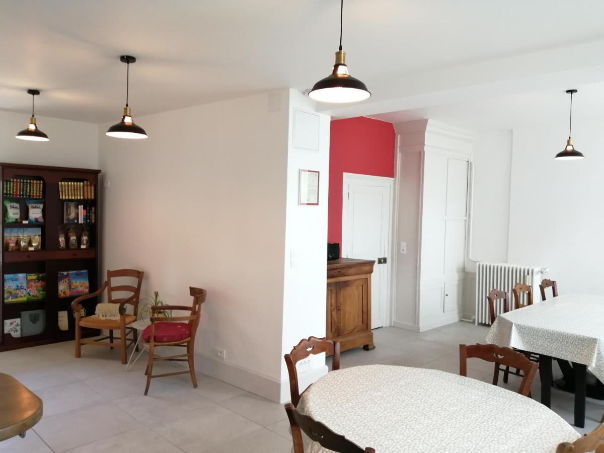 Le Relais Des Roses- Chambres D'Hotes Vatan Exterior foto
