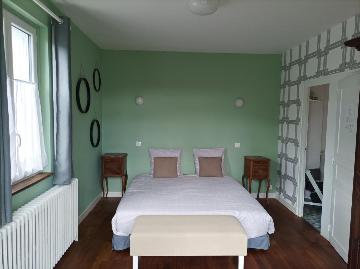 Le Relais Des Roses- Chambres D'Hotes Vatan Exterior foto